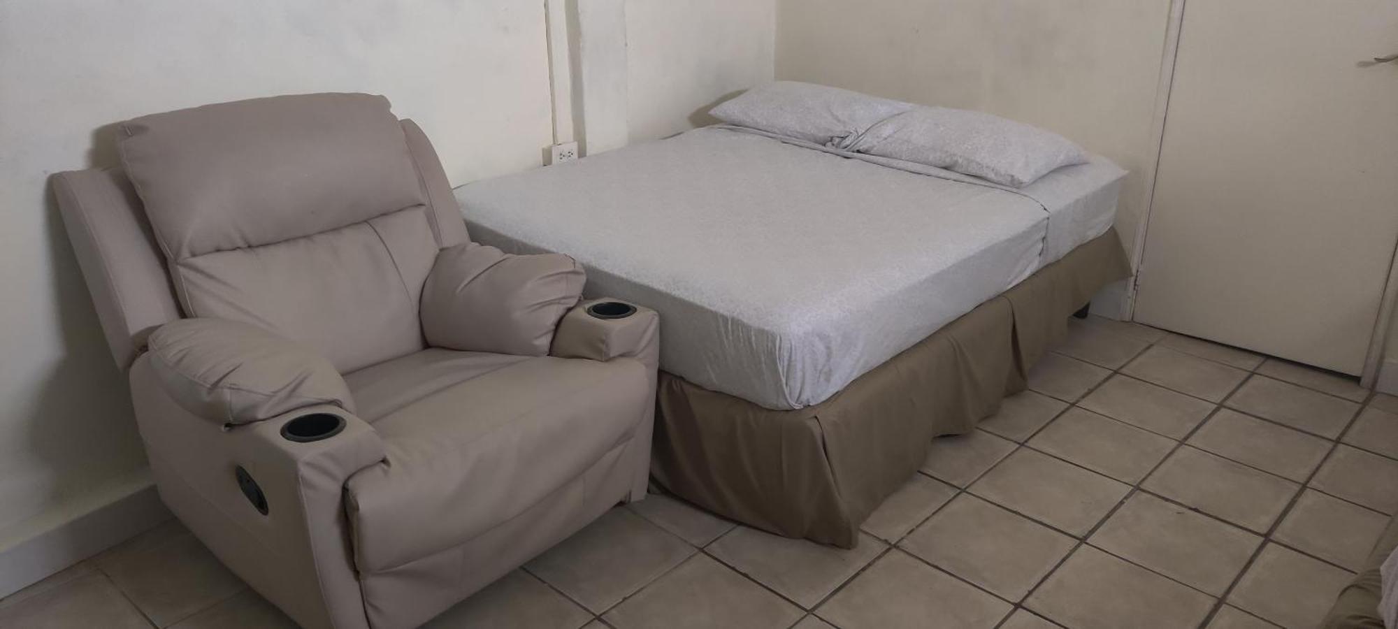 Woodbrook On The Avenue Bed & Breakfast Port of Spain Eksteriør bilde